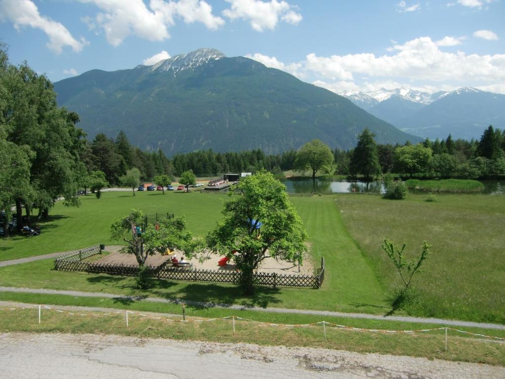 Linserhof Bed&Breakfast Имст Экстерьер фото